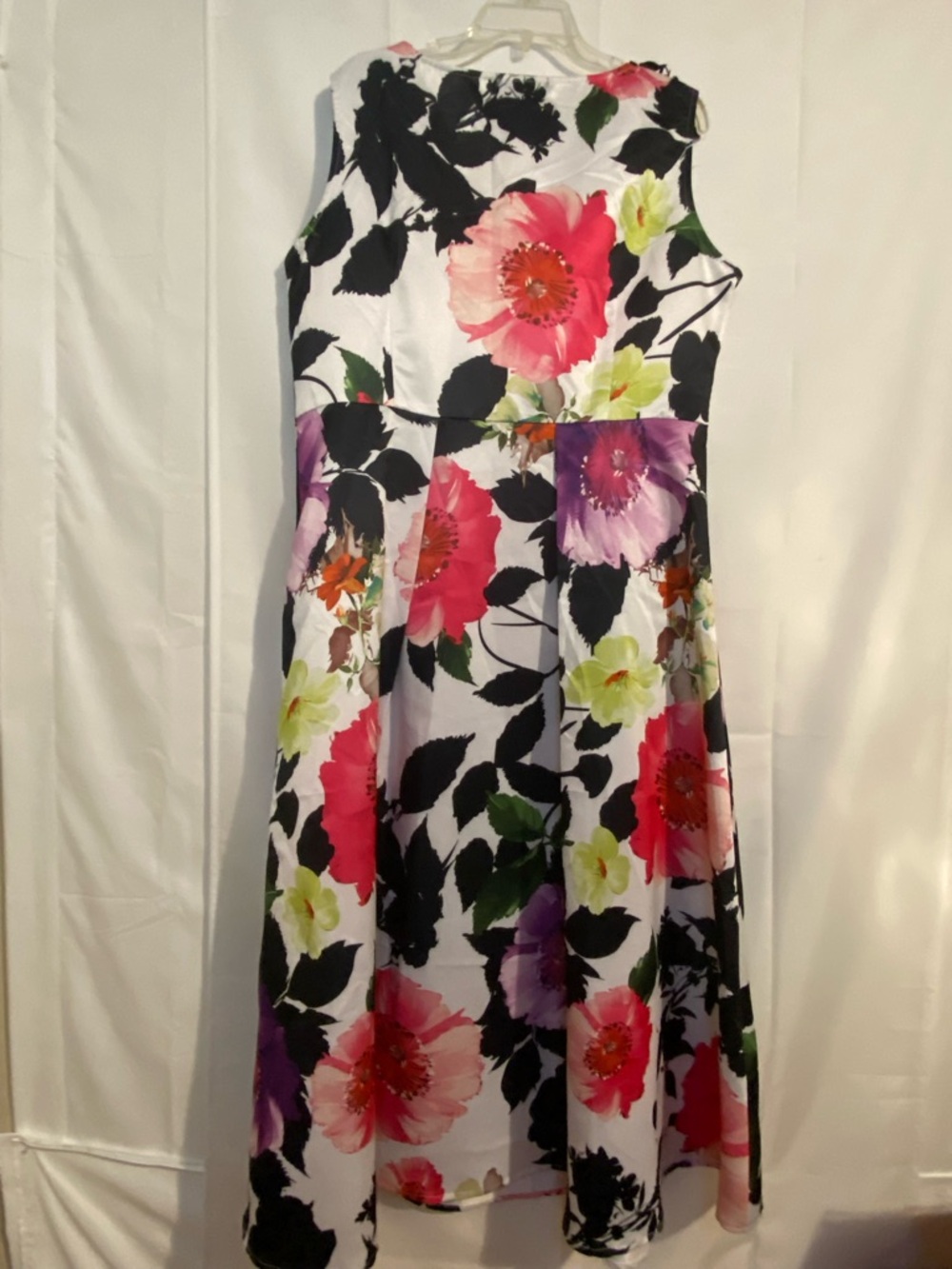 Women’s Sucrefas Floral Asymmetrical Midi Dress with Black Lace Trim Size 4XL - Picture 4 of 16
